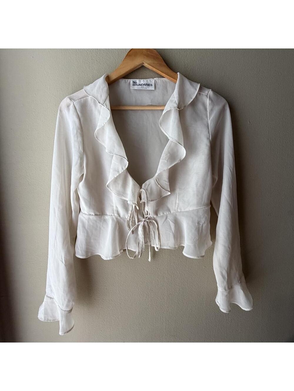 No Boundaries White Ruffle Tie Front Long Sleeve Crop Blouse S